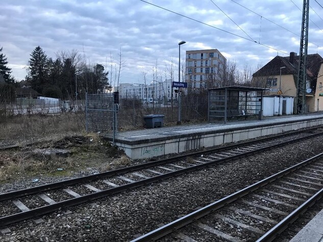 Vorschlag: Attraktivität und Barrierefreiheit S-Bahn Neuaubing erhöhen